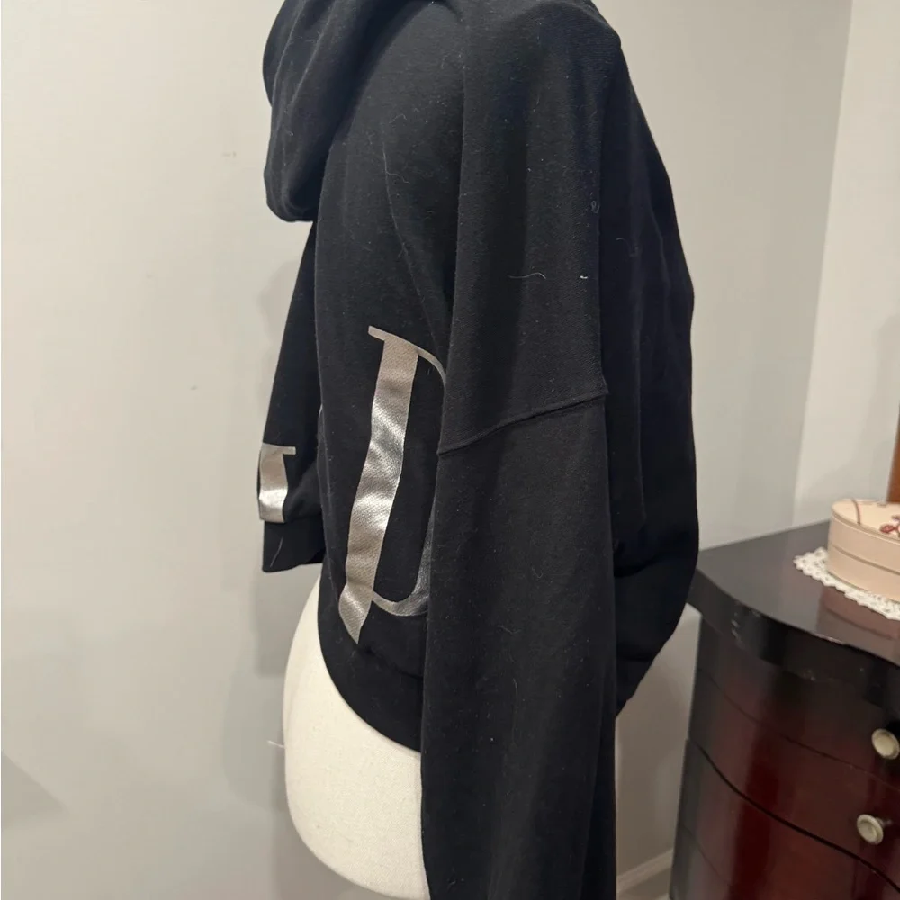 GAP Black Long Sleeve Hoodie - Picture 4 of 6